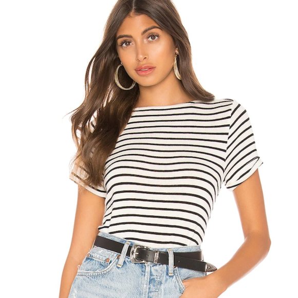 superdown Tops - NWOT Superdown Women's Stef Boxy Tee XS